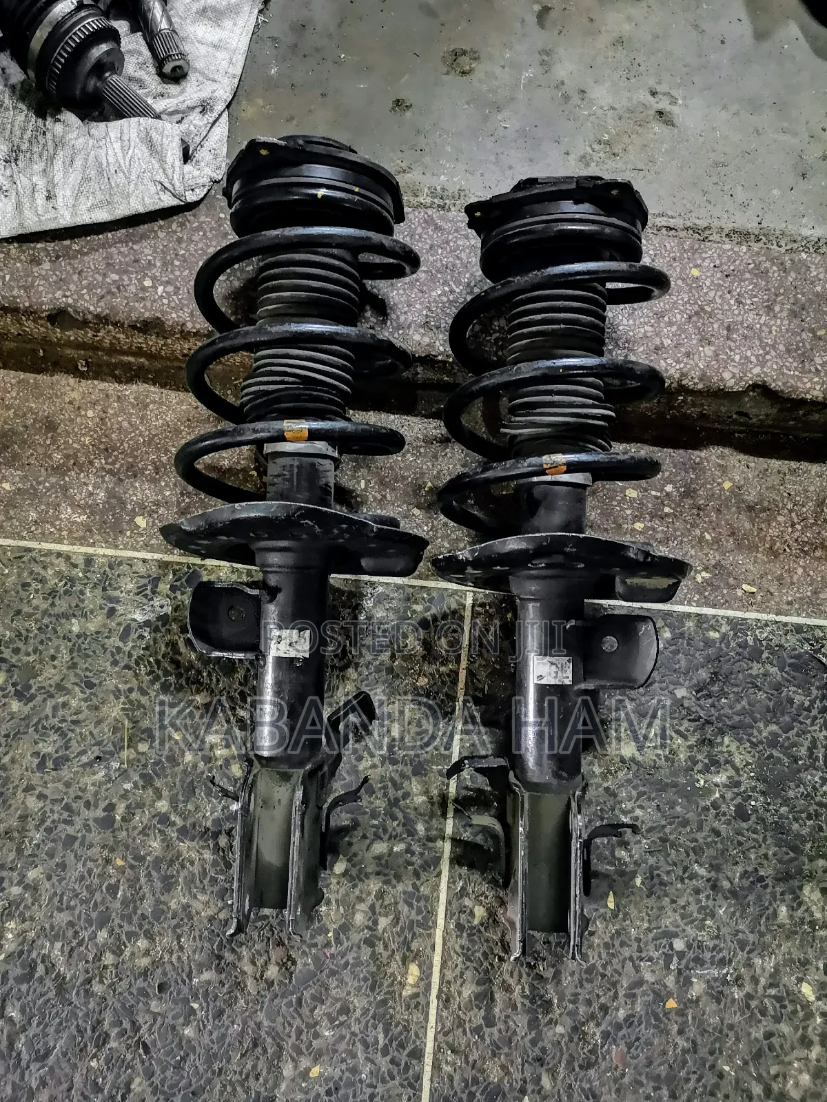 Nissan Juke Shock Absorbers