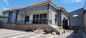 Photo - 4bdrm Bungalow in Naalya, Central Division for sale