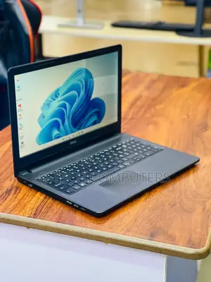 New Laptop Dell Inspiron 15 3567 8GB Intel Core I7 HDD 500GB