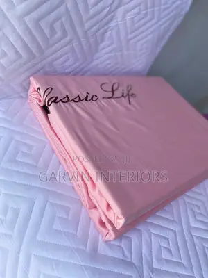 Classic Life Silk Duver Cover