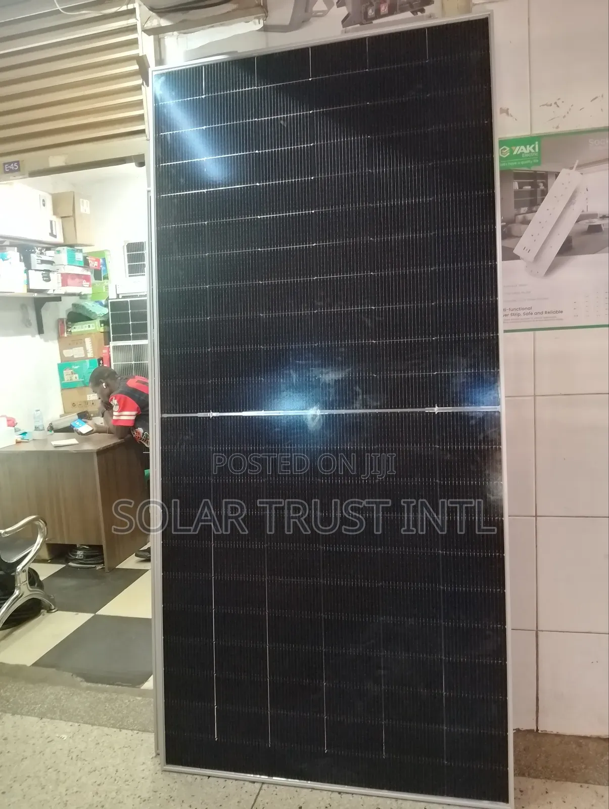 T W 620w Solar Panels