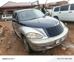 Photo - Chrysler Voyager 2007 Blue