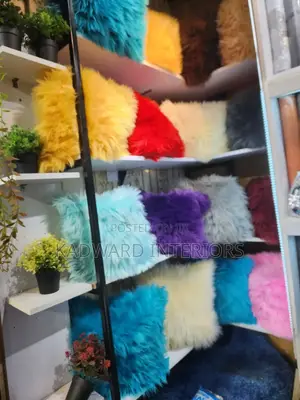 Fluffy Fibre Throw Cushions