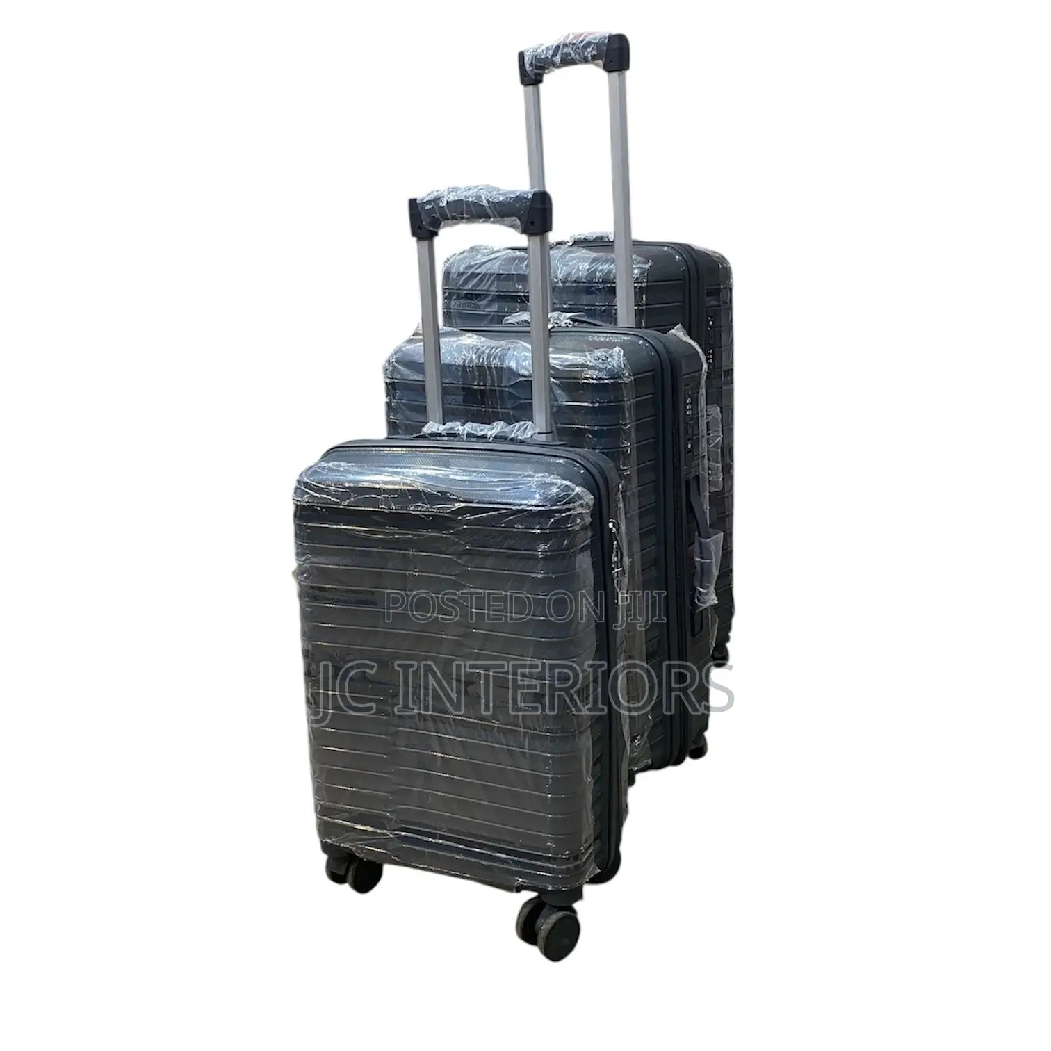 Durable Fashionable Travelling Bag - A Set of 3