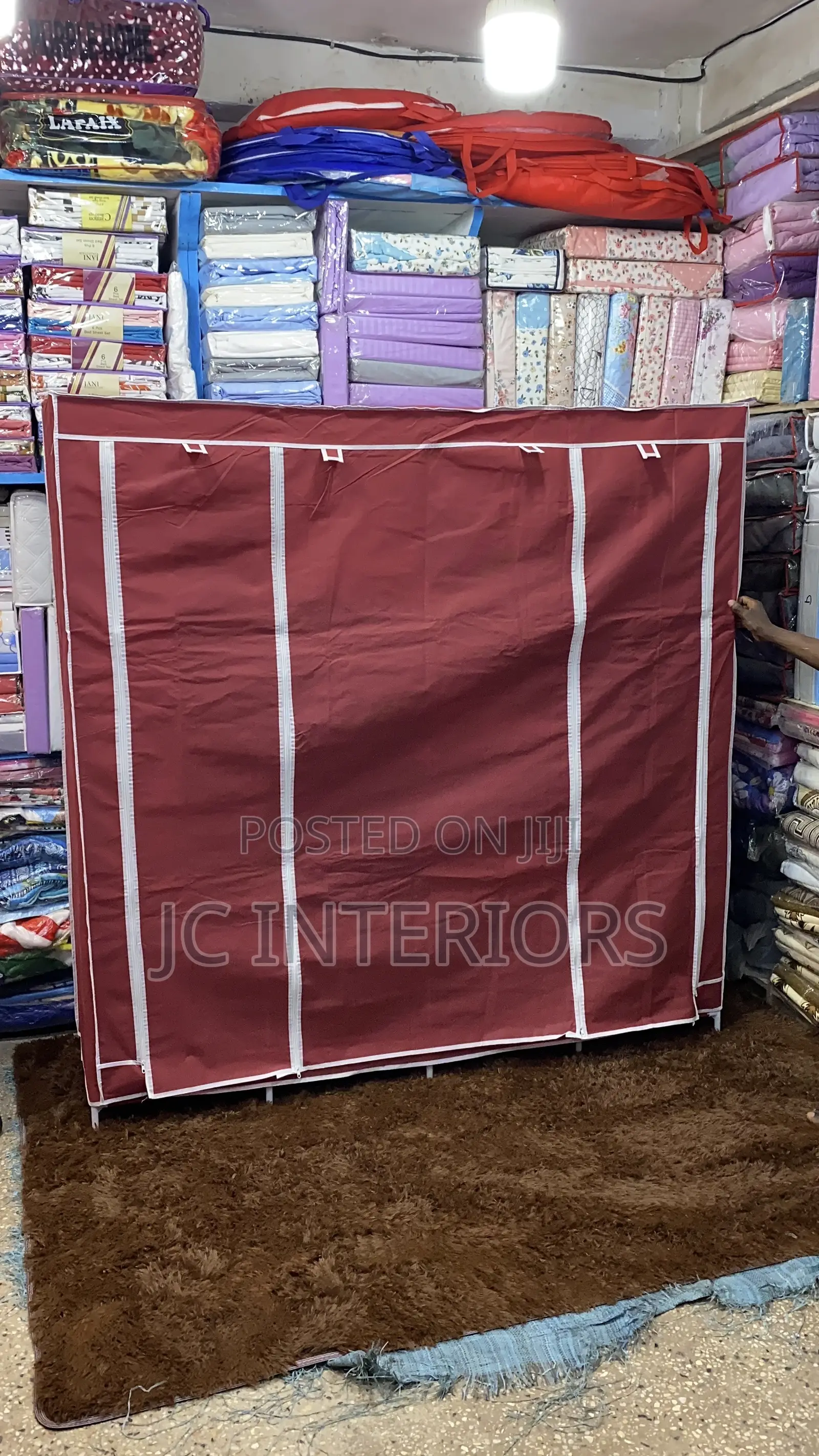 Four Column Metallic Closet - Double Hangers : Whine Red
