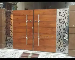 Xtra Ordinary Slide Gate