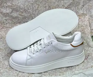 Original Triple White Boss Smart Casual Leather Sneakers
