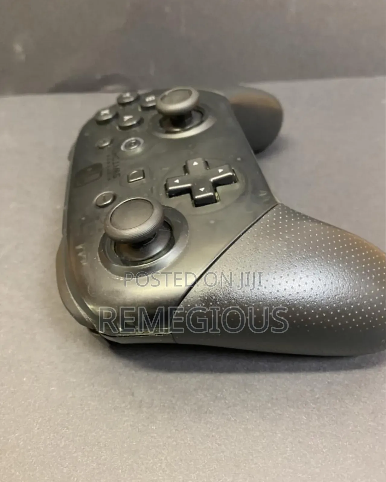 Nintendo Switch Pro Controller
