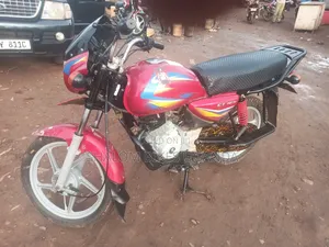 Bajaj CT 110X 2023 Red