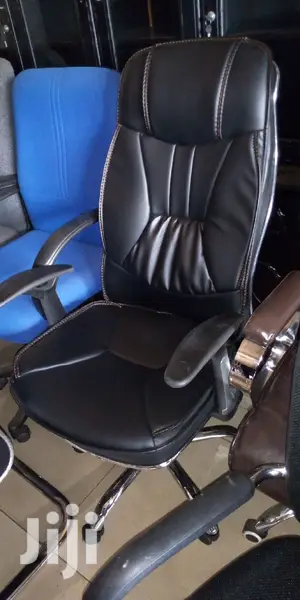 Executive Office Chair