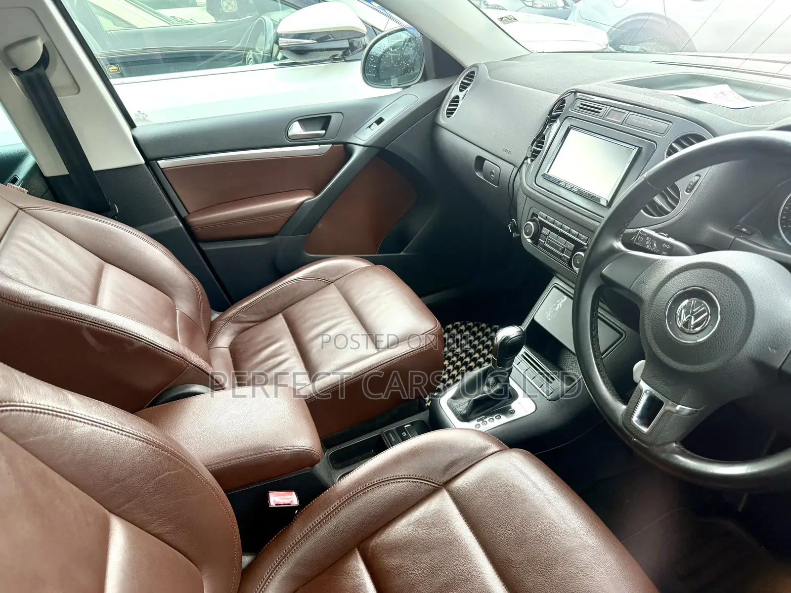 Volkswagen Tiguan 2014 Brown