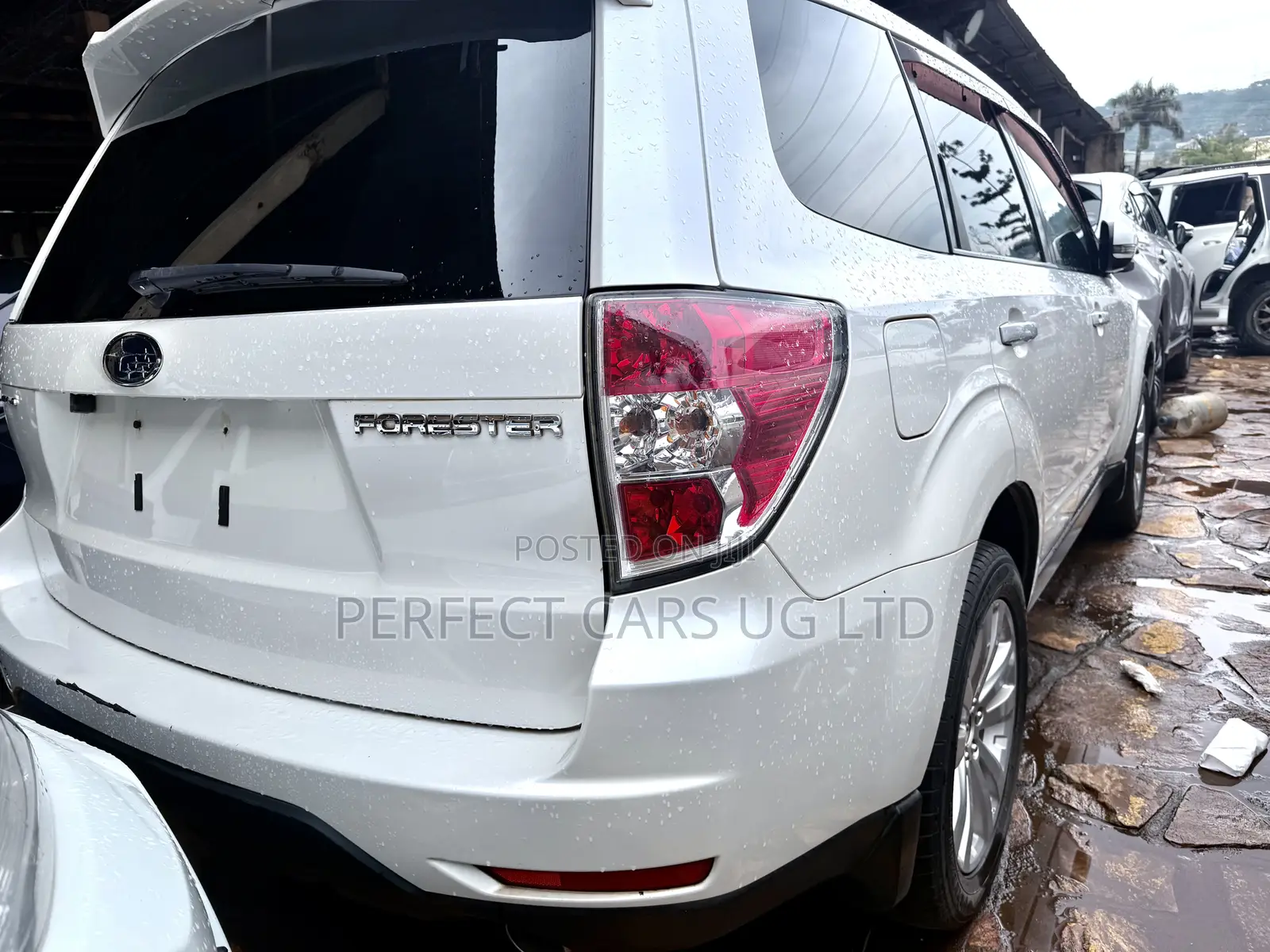 Subaru Forester 2.0D XS 2011 Pearl