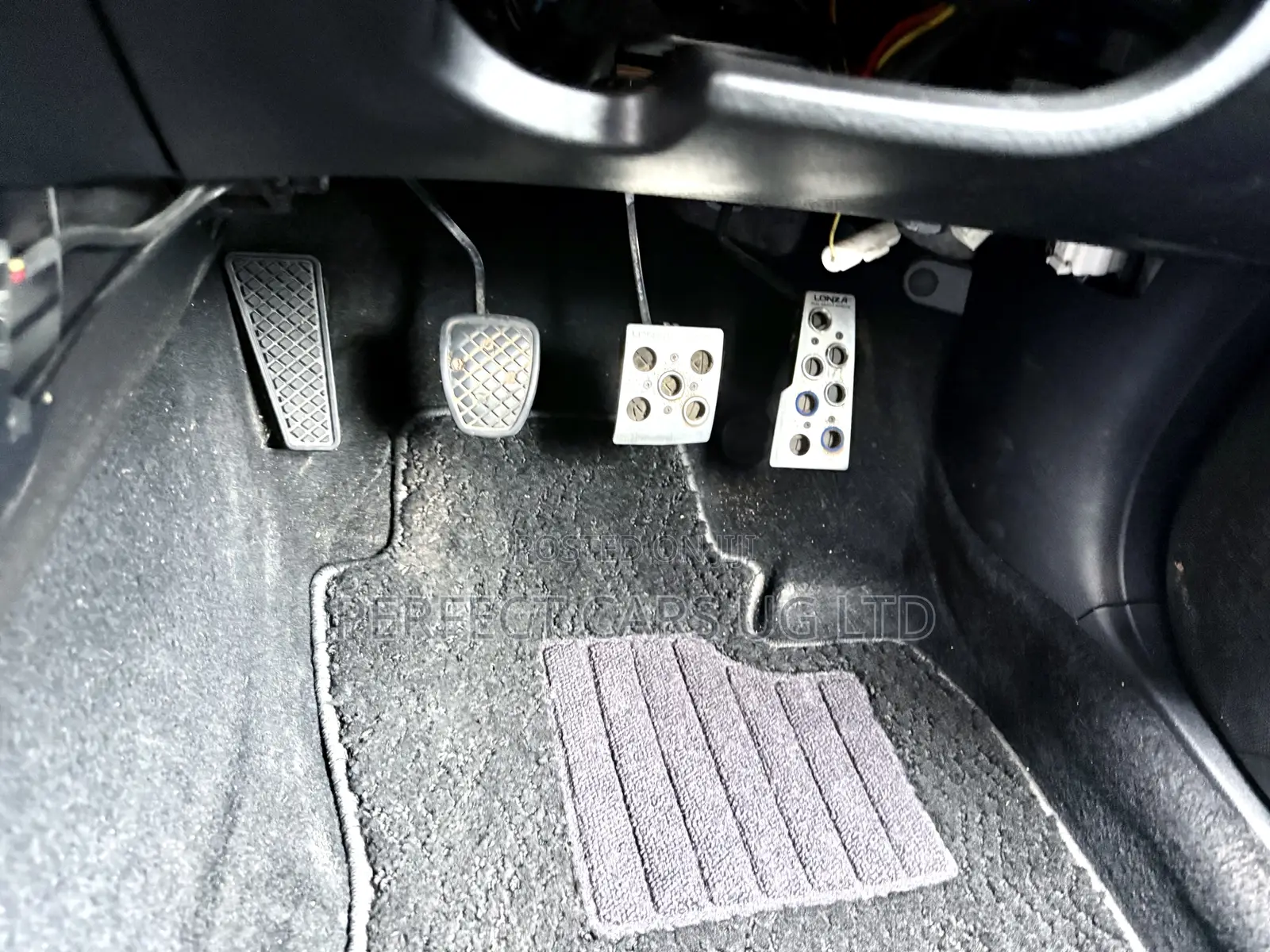 Subaru Forester 2.0D XS 2011 Pearl