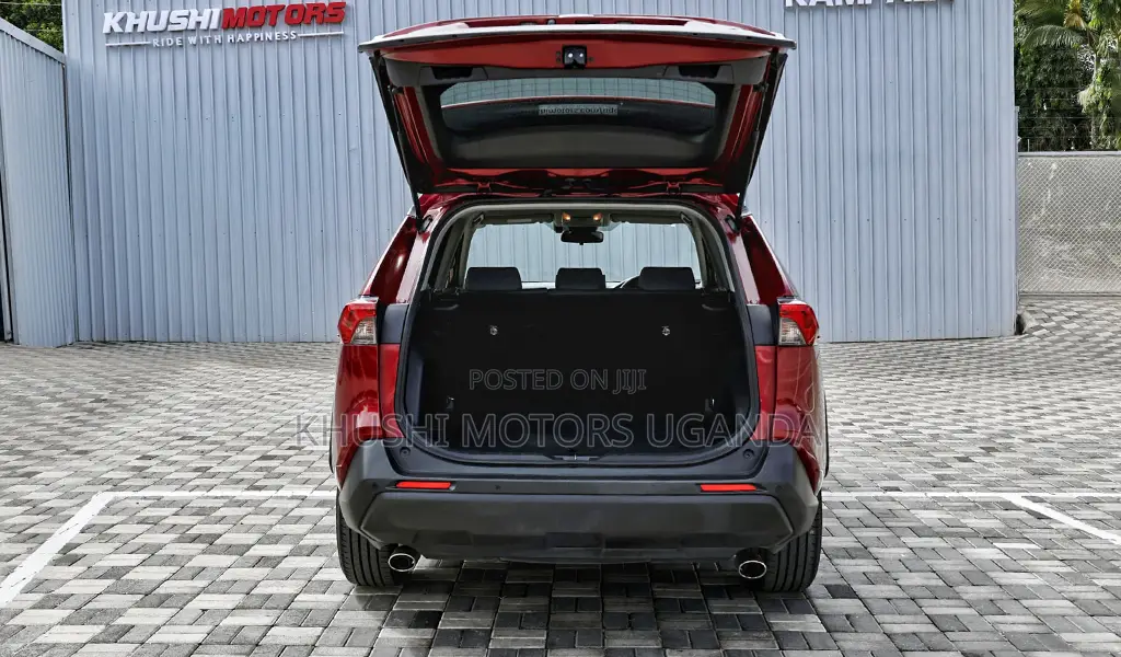 Toyota RAV4 2019 Red