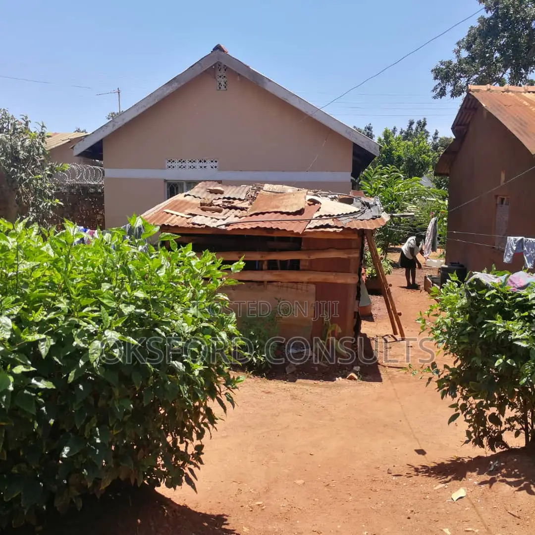 1bdrm House in Makindye for sale
