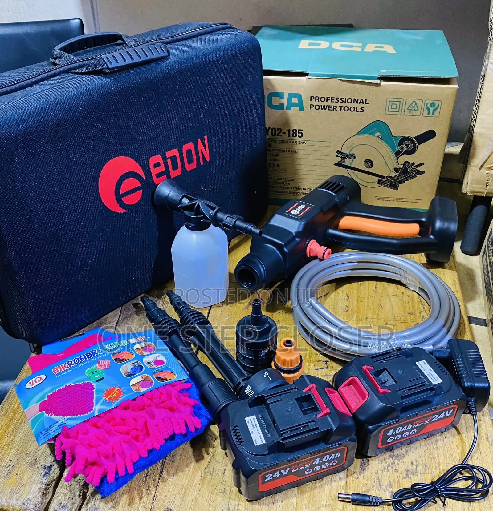 Coddles Pressure Washer Machine With Tow Batteries