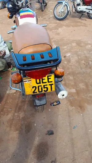 Bajaj Boxer 2017 Red