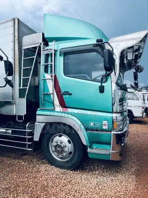 Fuso Supergreat 6d40engine 10tyres