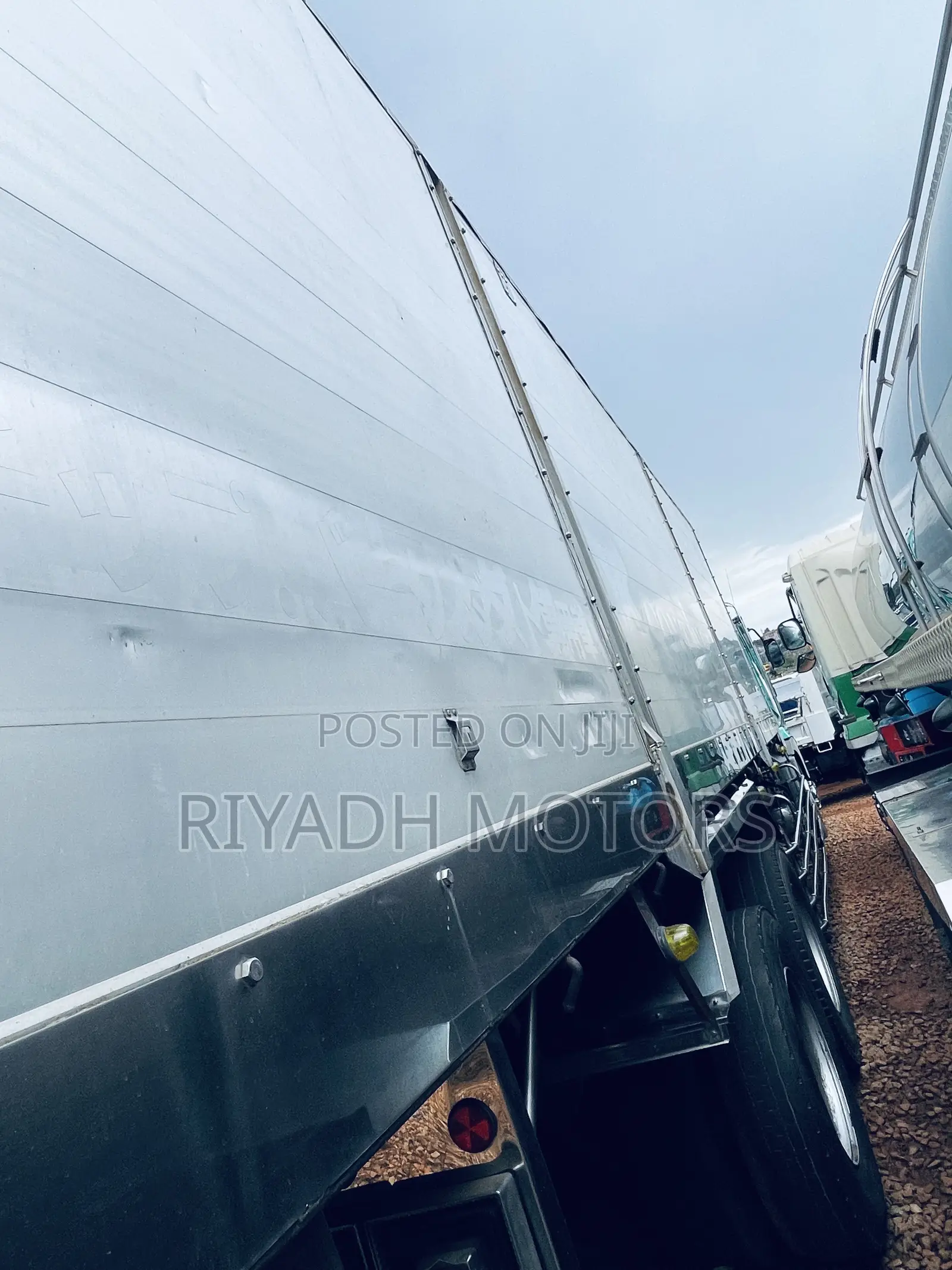 Fuso Supergreat 6d40engine 10tyres