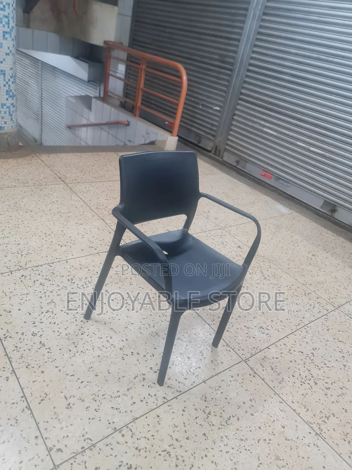 Stackable Plastic Chairs Stackable Plastic Chairs
