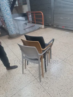 Stackable Plastic Chairs Stackable Plastic Chairs