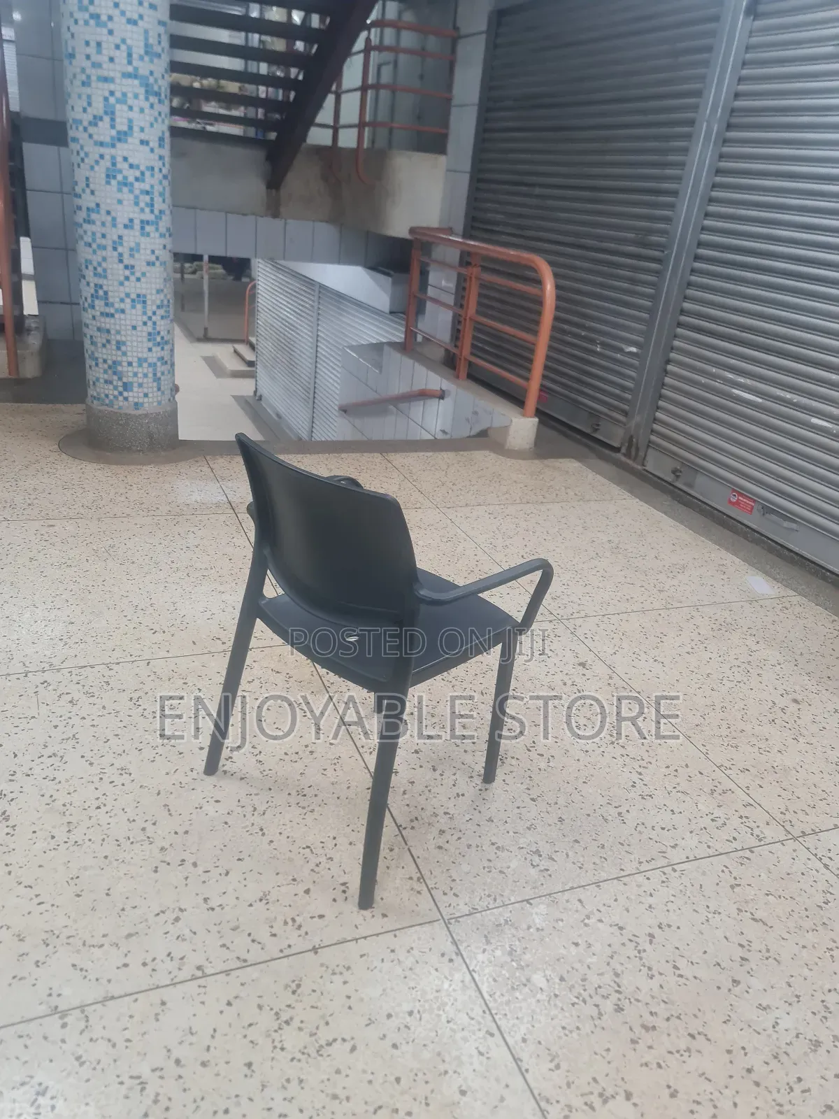 Stackable Plastic Chairs Stackable Plastic Chairs