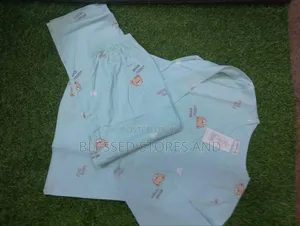 Teens Pajamas and Night Wear