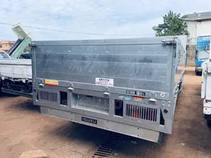 Isuzu Double Light Truck