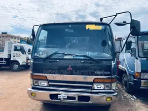 Fuso Truck 20ft Baby Face