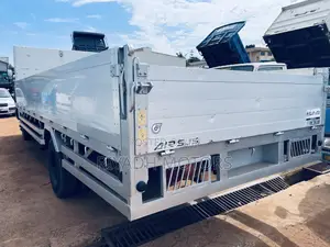 Fuso Truck Ordinary With Black Top