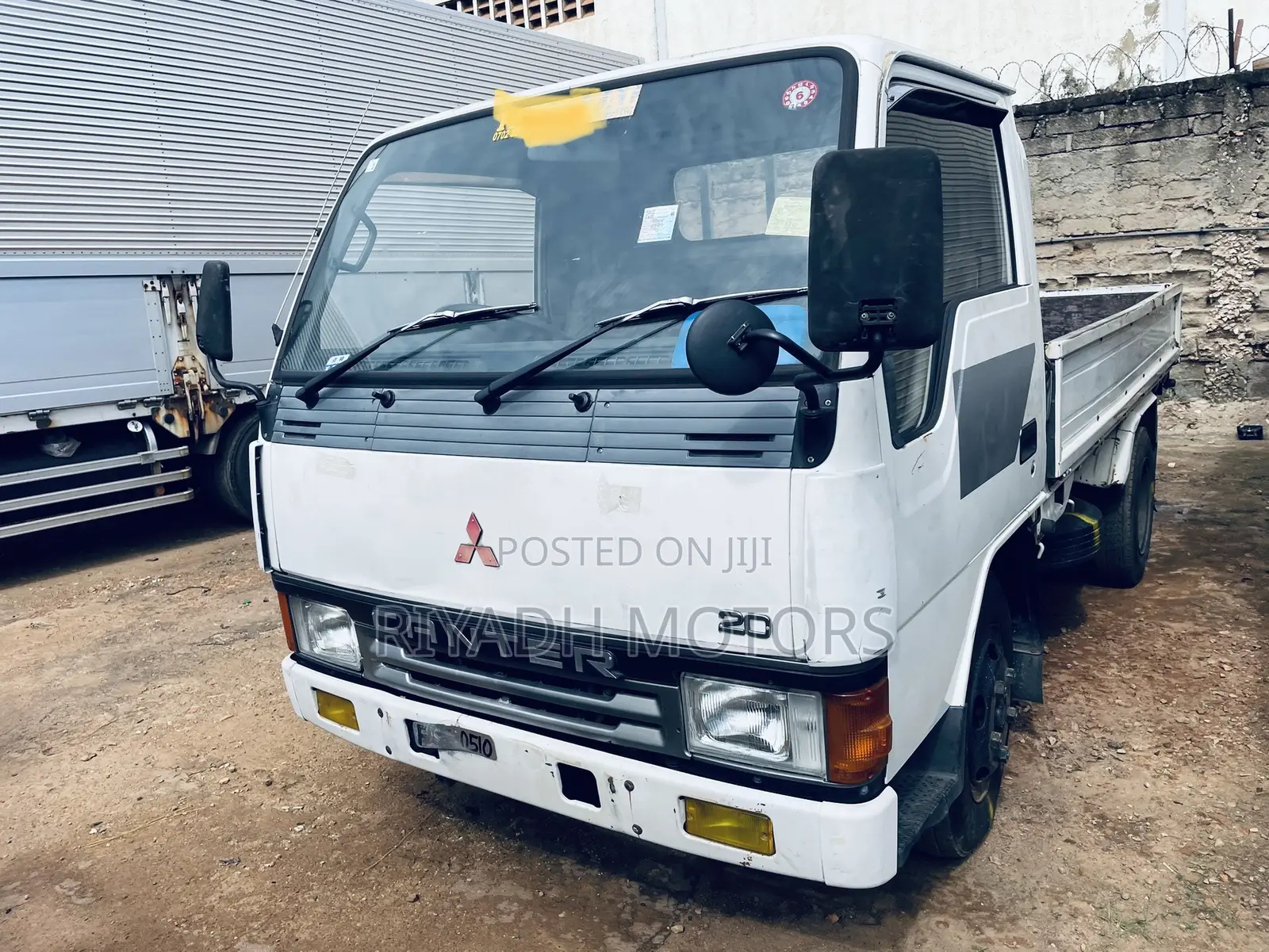 Canter Mini Truck