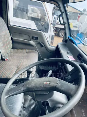 Canter Mini Truck