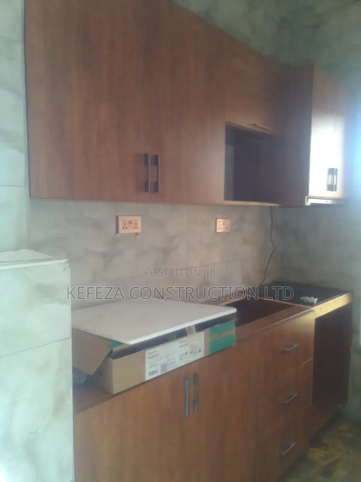 Penta Affordable Customized Kitchen Cabinets