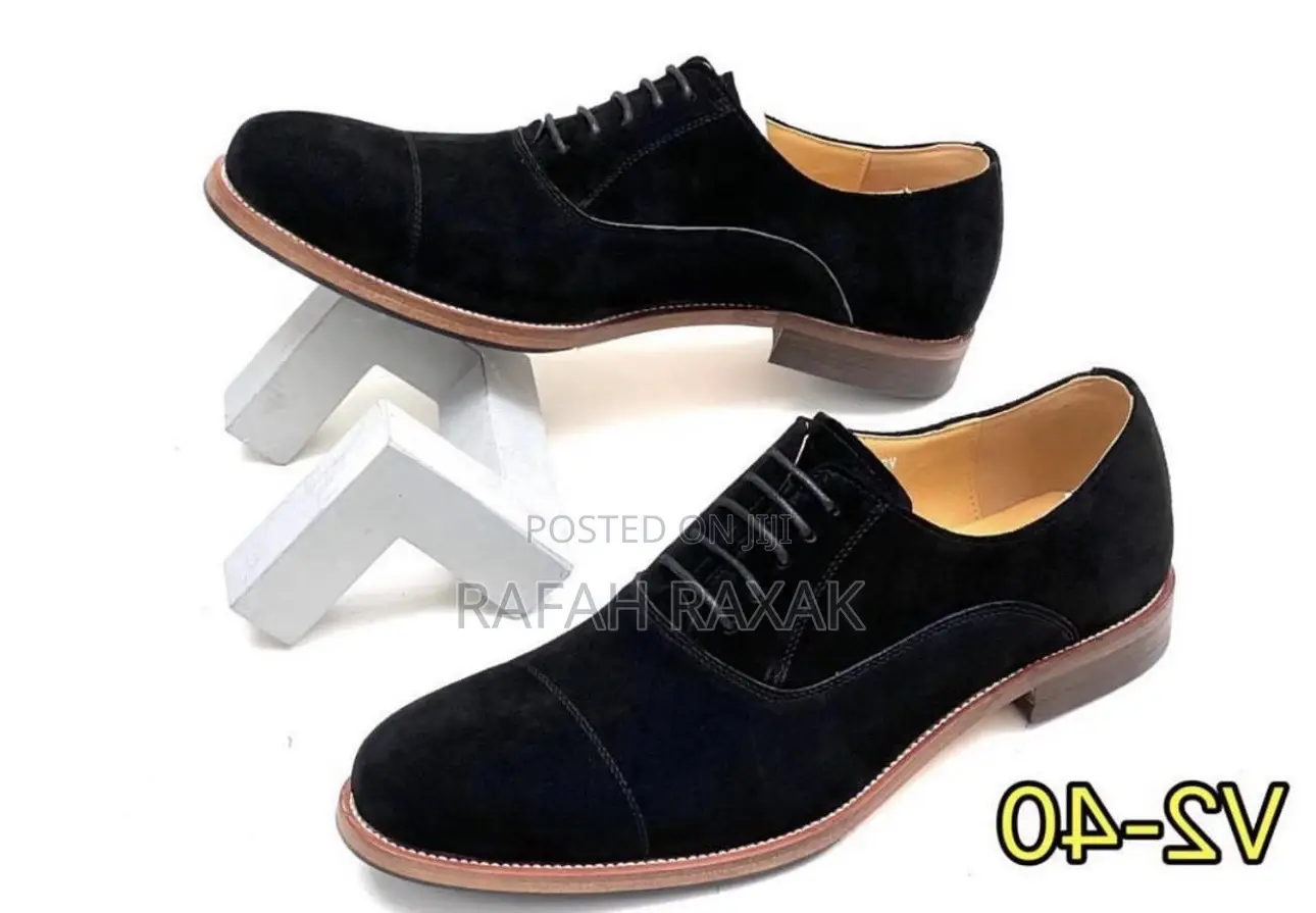 Men’S Black Super Classic Clarks Gentle Suede Loafers
