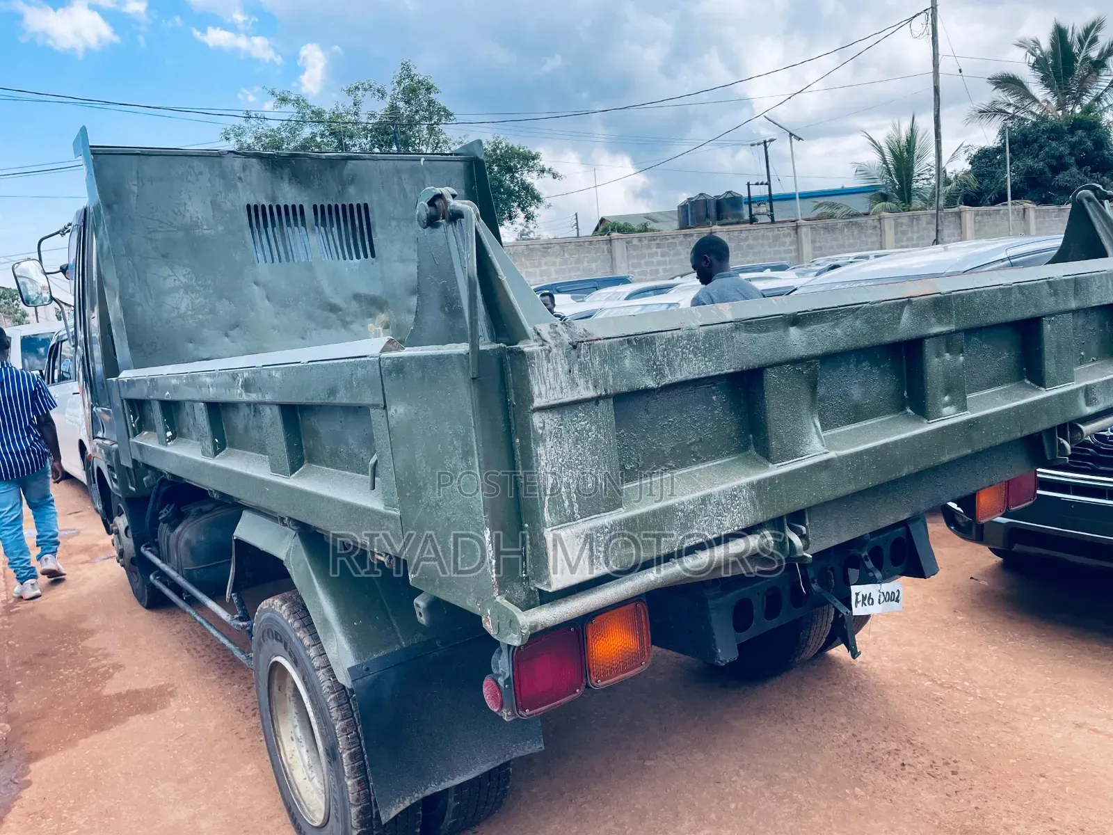 Fuso Baby Face 6d16 Tipper