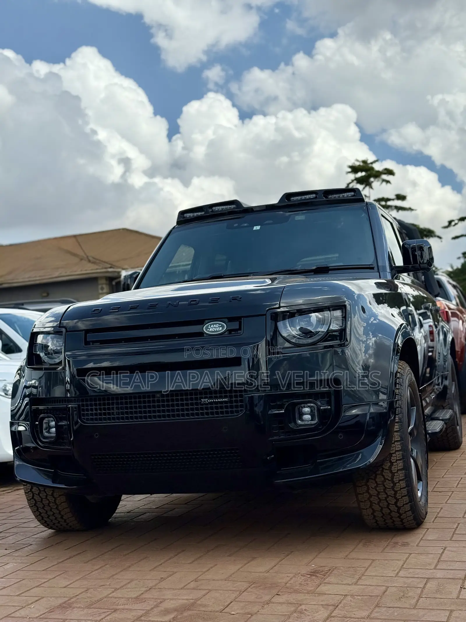 Land Rover Defender X-Dynamic SE 2023 Black