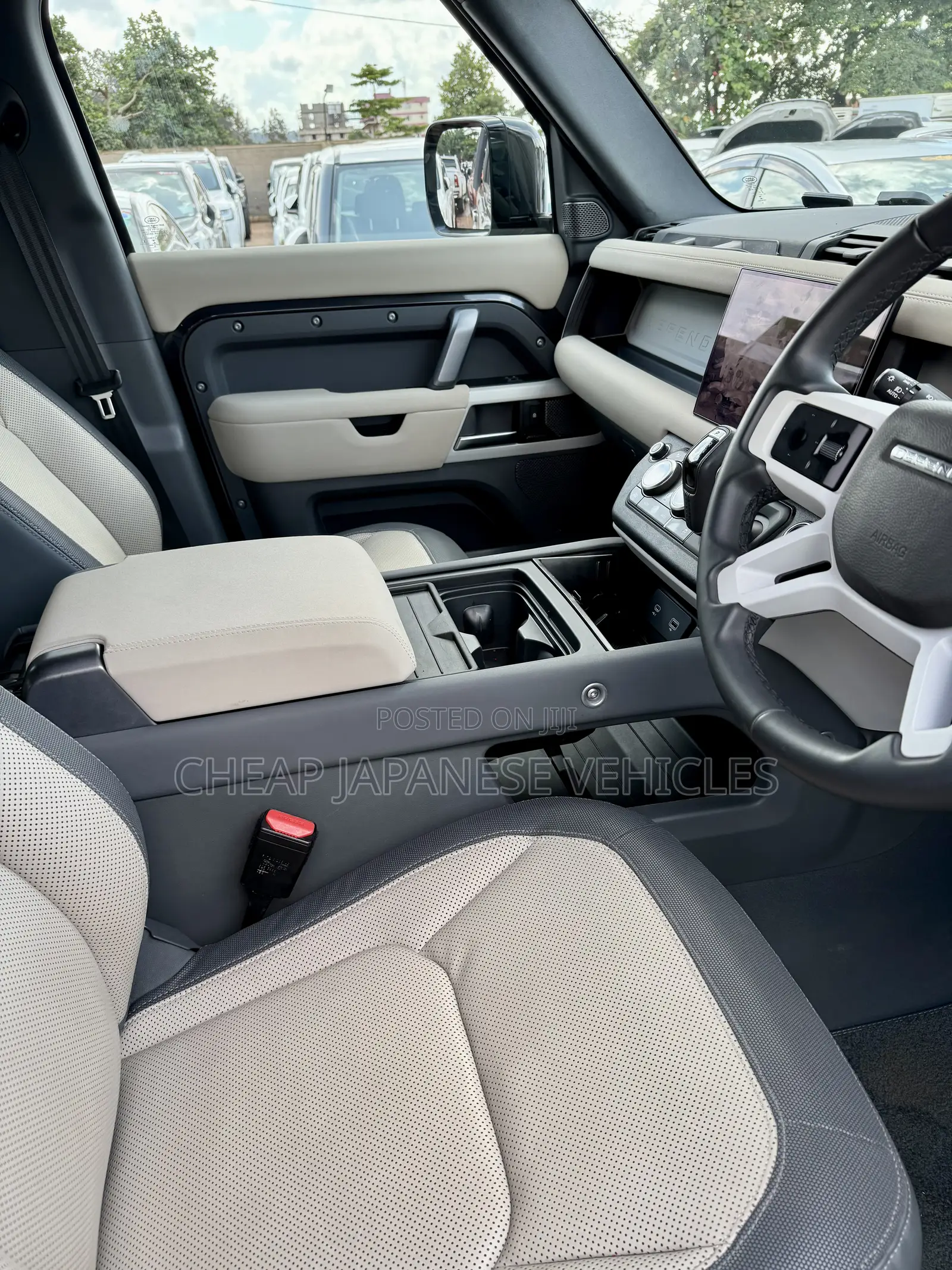 Land Rover Defender X-Dynamic SE 2023 Black