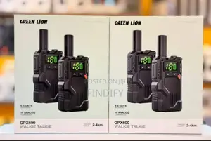 Green Lion Walkie Talkie Works in 2-4km 16 Channels