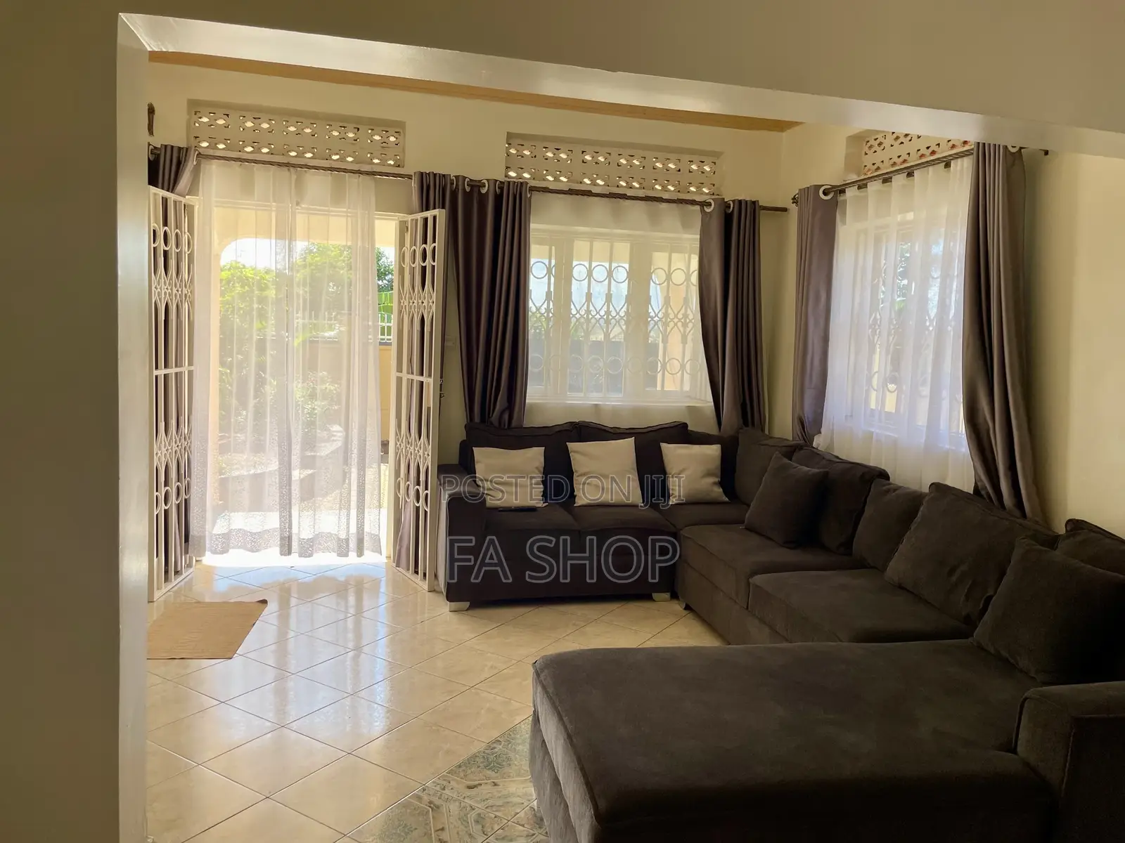 Furnished 3bdrm Bungalow in Sond House, Seeta-Namuganga for rent
