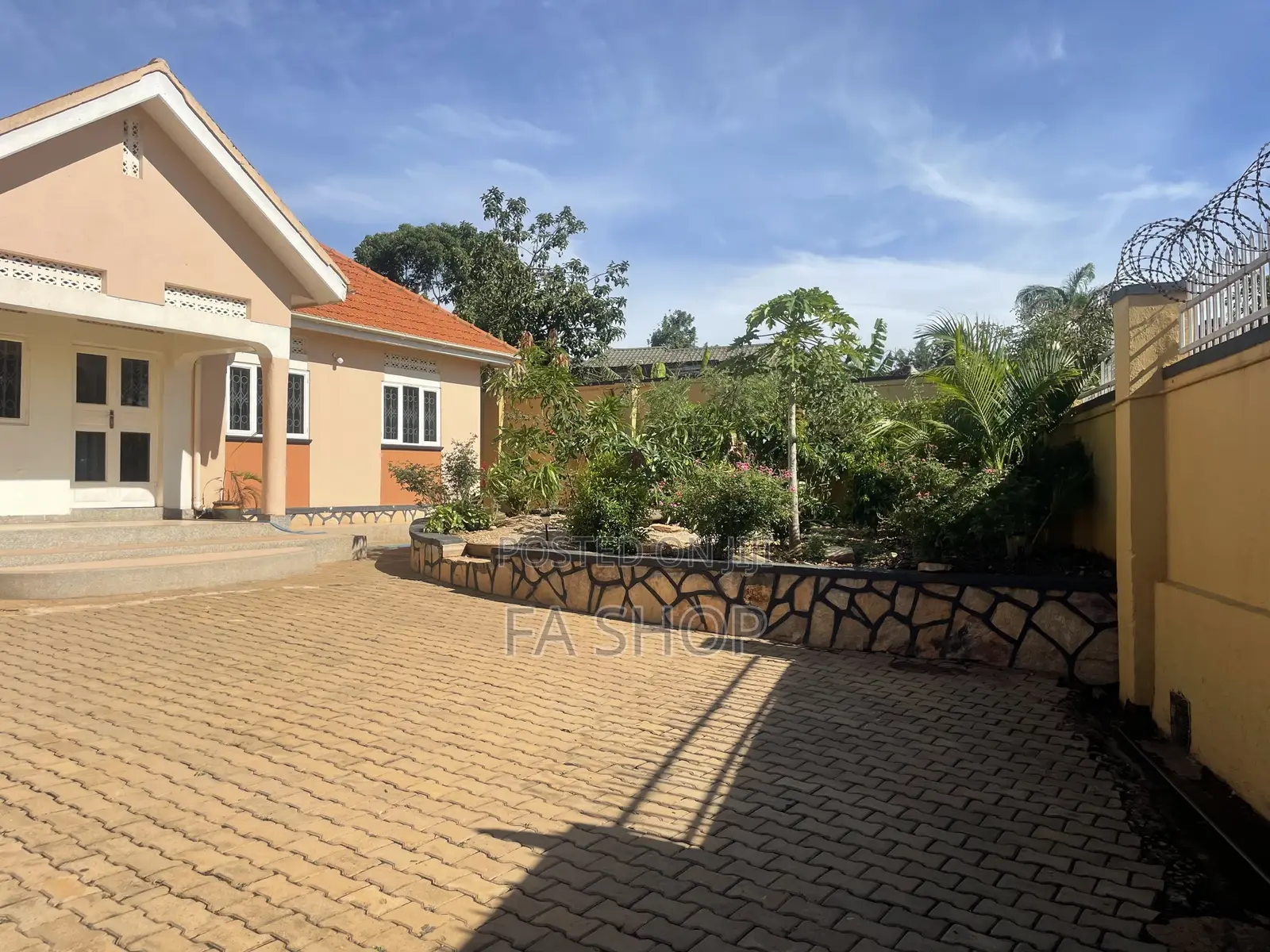 Furnished 3bdrm Bungalow in Sond House, Seeta-Namuganga for rent
