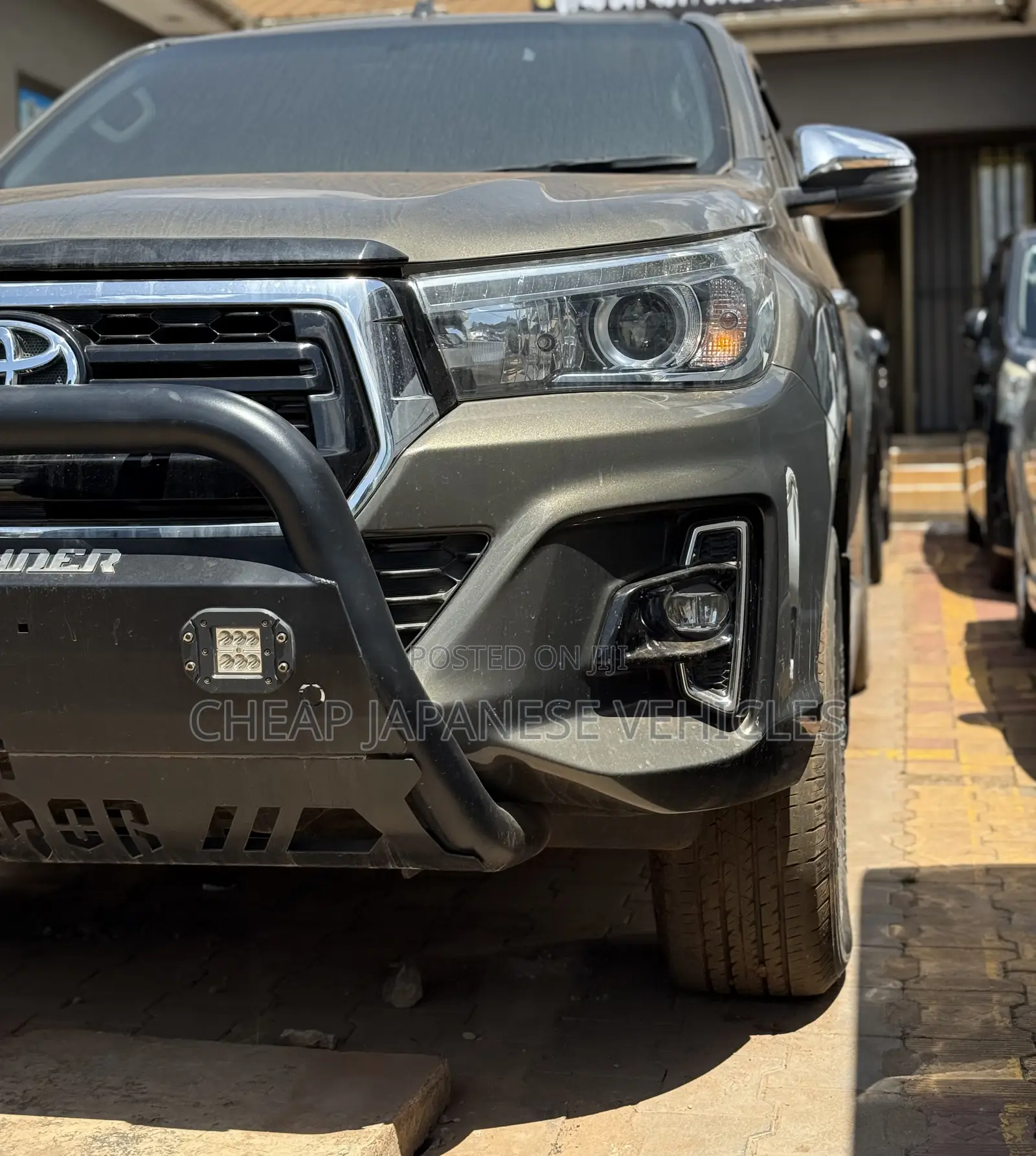 Toyota Hilux Revo Double Cab Deisel 2.8 AWD 2019 Gray
