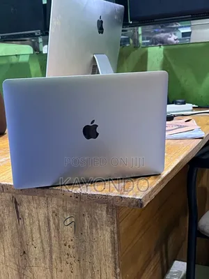 Laptop Apple MacBook Air 8GB Apple M1 Pro SSD 256GB