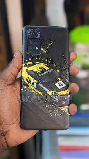 Photo - Xiaomi Redmi Note 11 128 GB Black