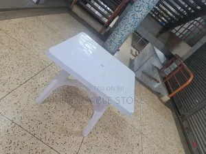 Plastic Table Stackable Plastic Table
