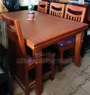 Top Most Wanted Dining Set