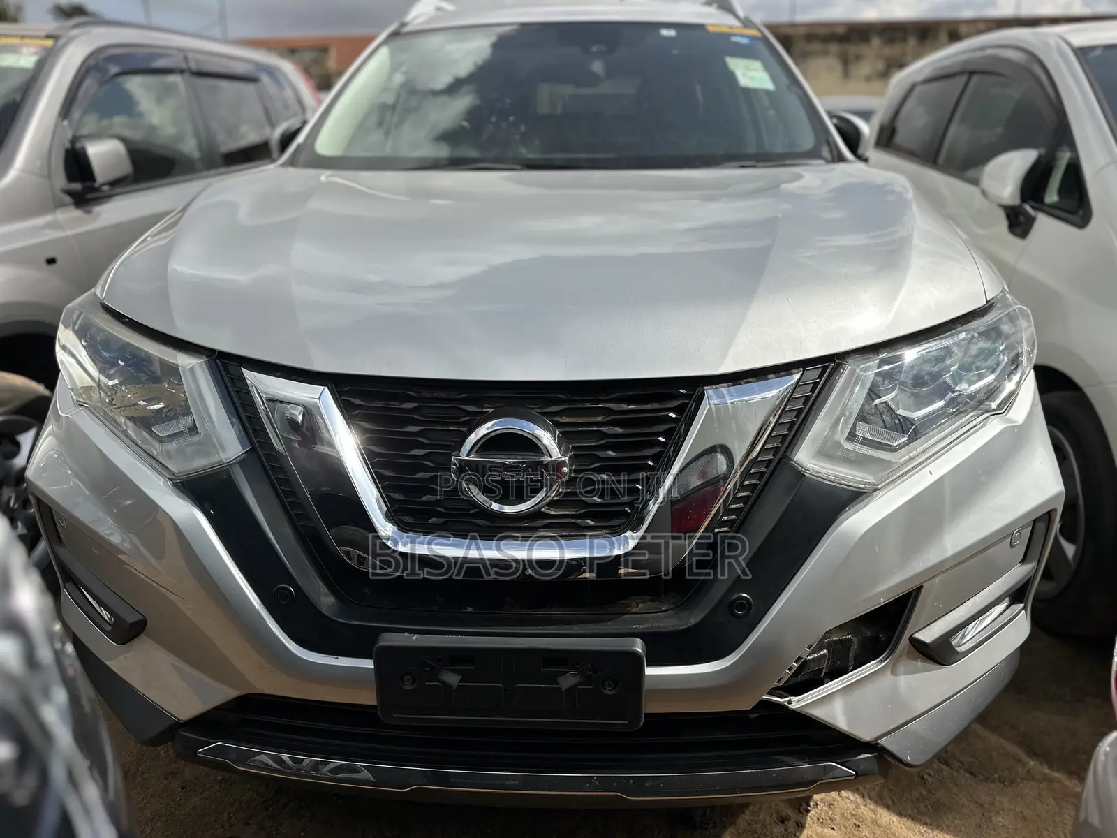 Nissan X-Trail 2.0 Petrol FWD 2017 Silver