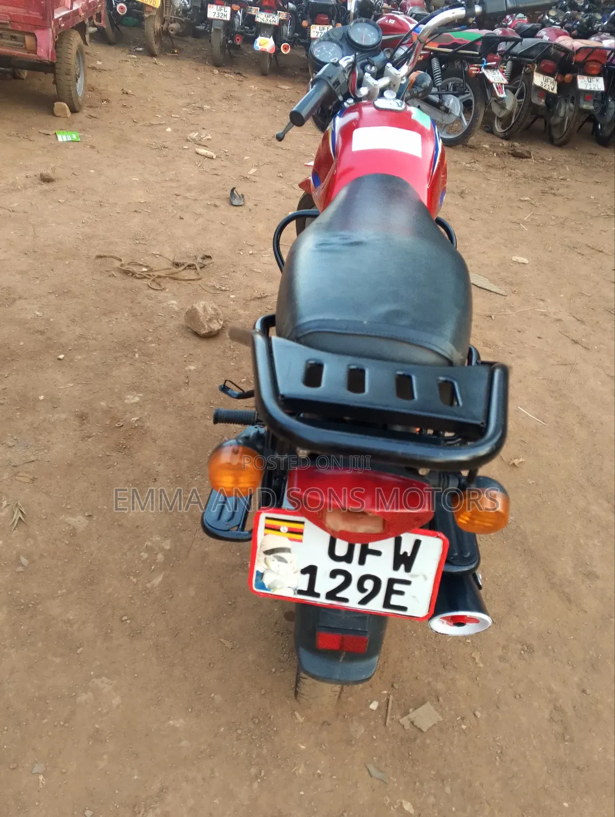 Bajaj Boxer 125 2023 Red