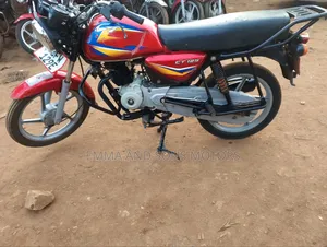 Bajaj Boxer 125 2023 Red