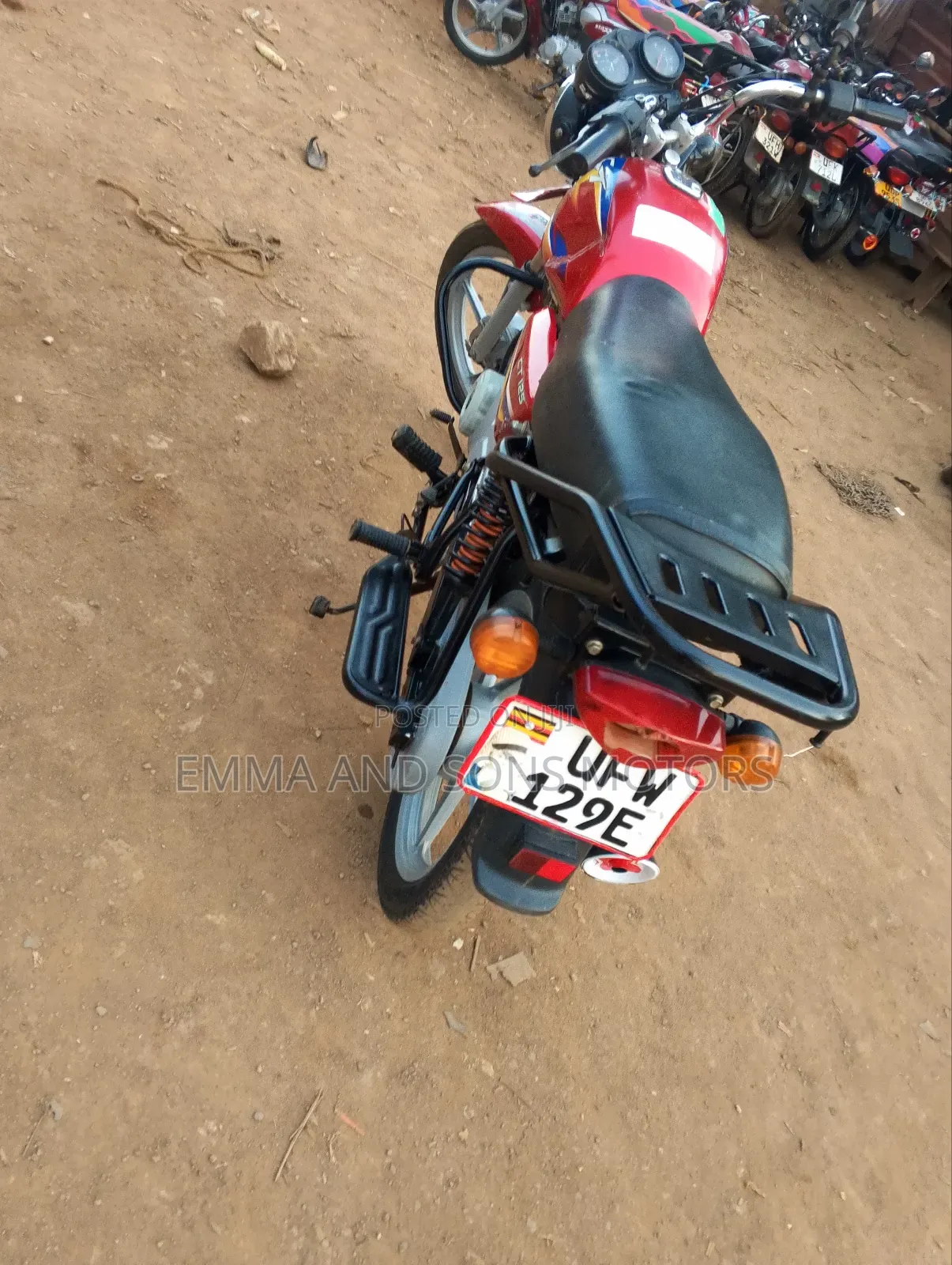 Bajaj Boxer 125 2023 Red
