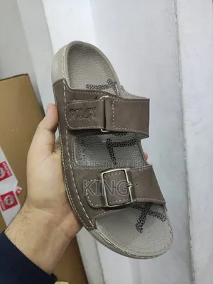 Poll Strap Sandals
